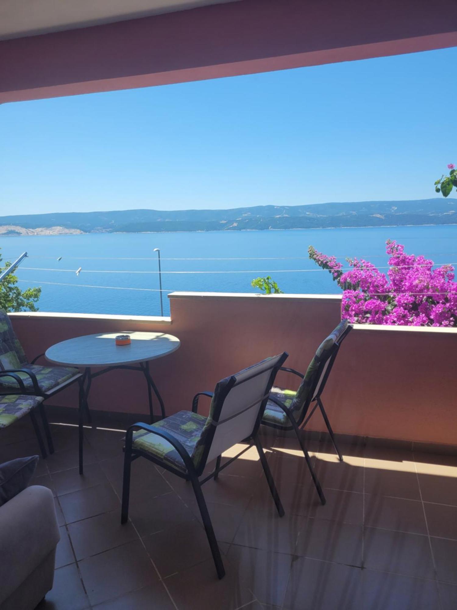 Apartments Coko Omiš Δωμάτιο φωτογραφία