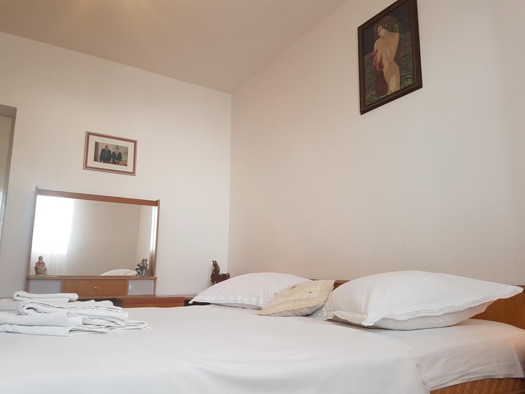 Apartments Coko Omiš Εξωτερικό φωτογραφία