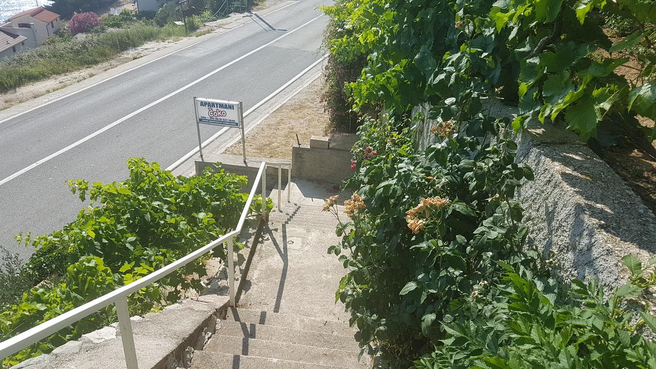 Apartments Coko Omiš Εξωτερικό φωτογραφία