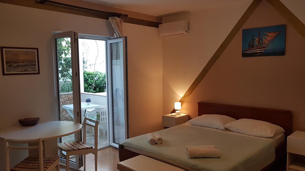 Apartments Coko Omiš Εξωτερικό φωτογραφία